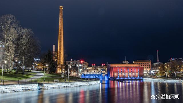 包含法兰克福内部会议纪要流出：国际比赛日回应争议，亚冠使命明确，数据趋势出现新变化的词条